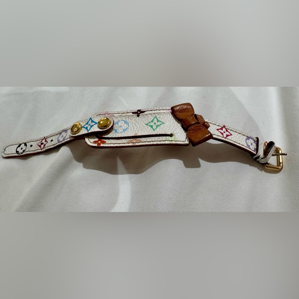 Louis Vuitton x Murakami Leather Monogram Girls ID Bracelet - Picture 4 of 6
